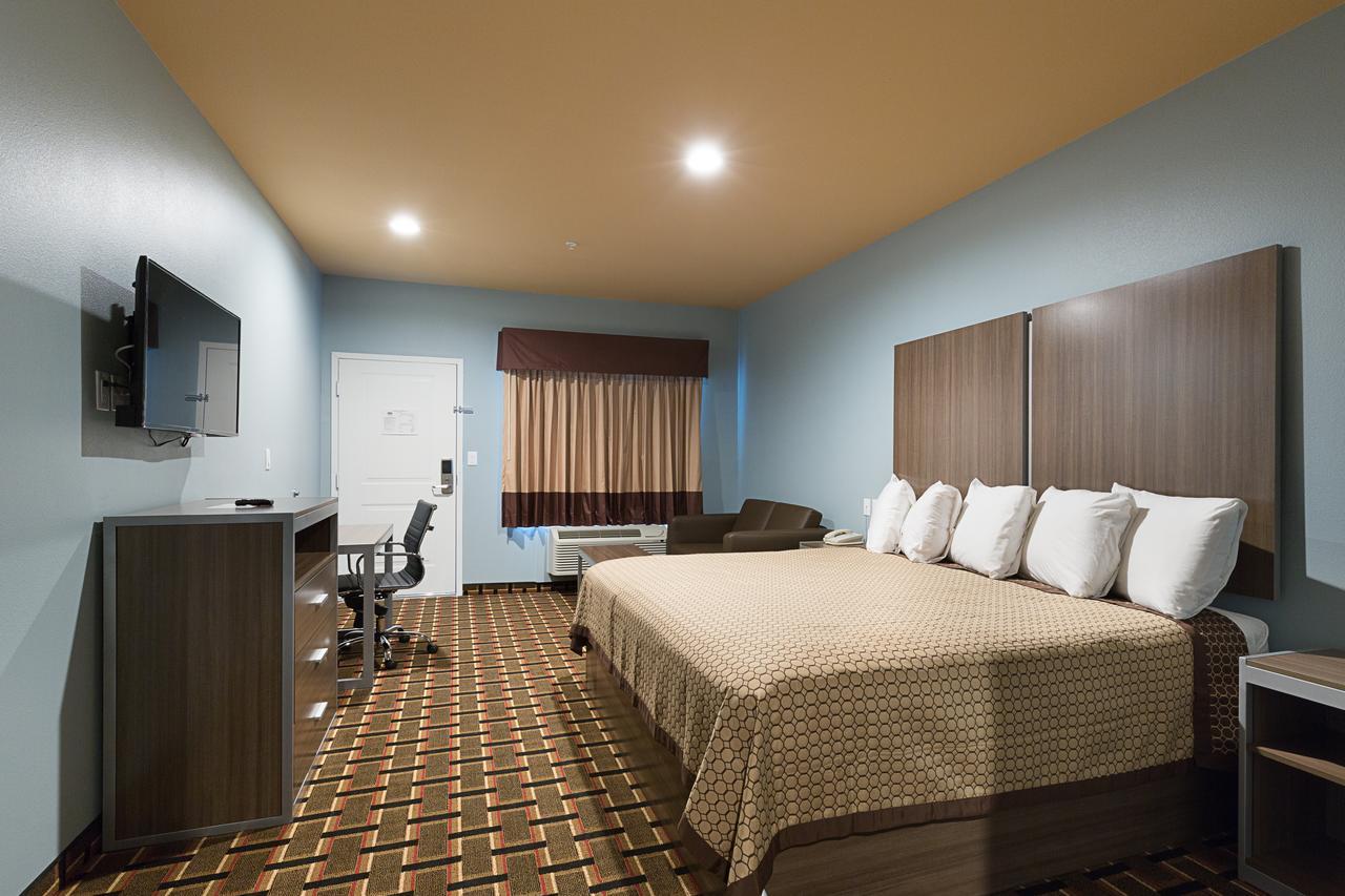 Scottish Inns & Suites - Crosby מראה חיצוני תמונה