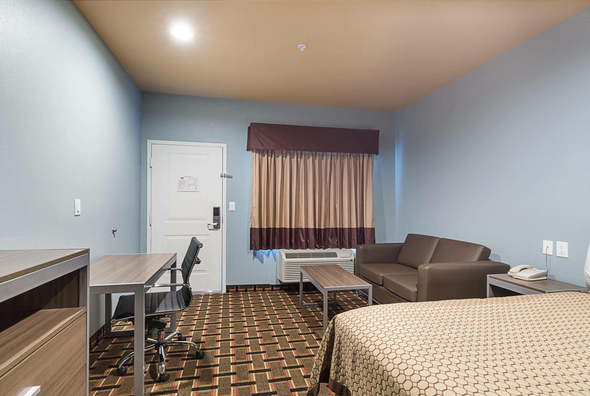 Scottish Inns & Suites - Crosby מראה חיצוני תמונה
